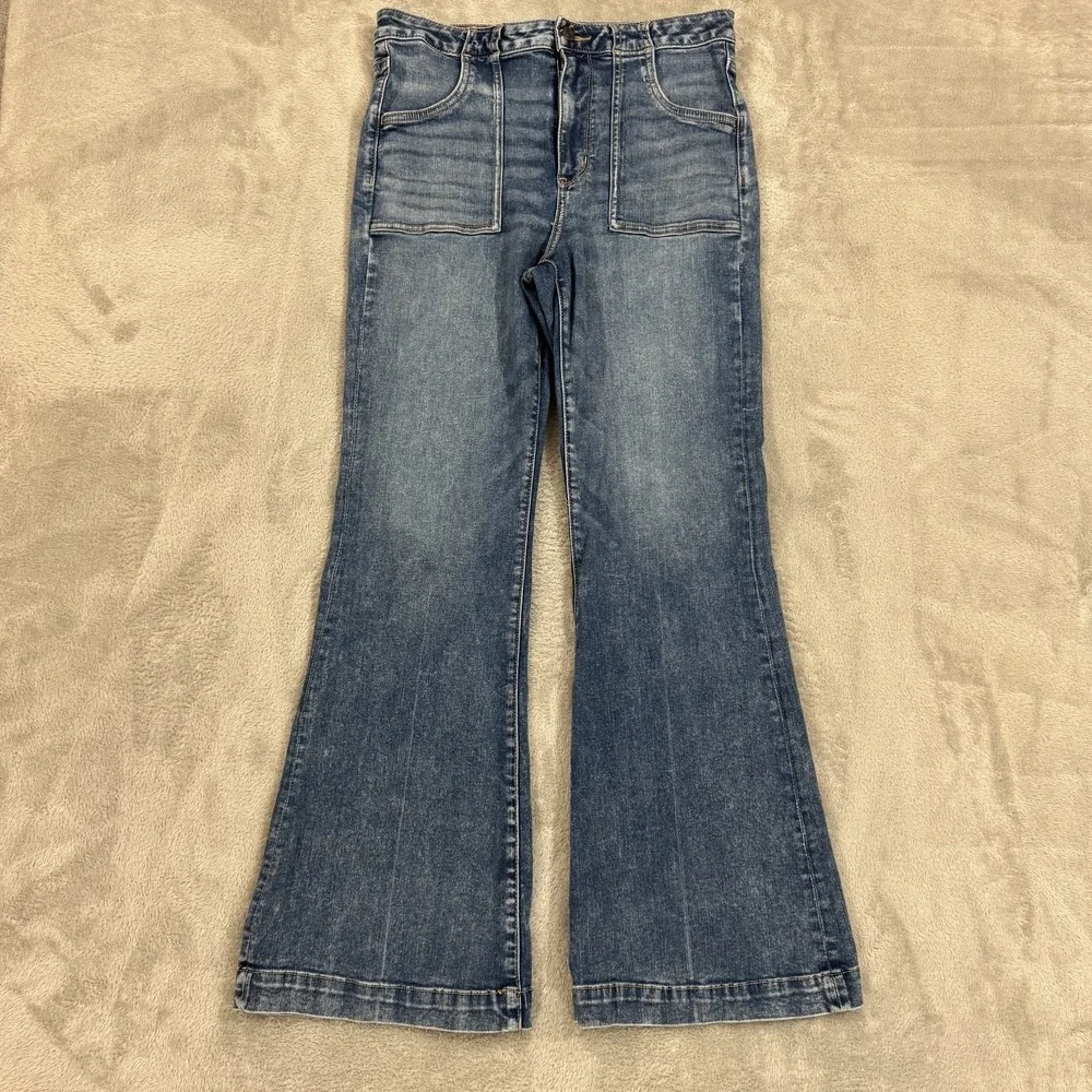 American Eagle Next Level Flex Jeans Womens 12 Super High Rise Flare Blue Boho - Picture 1 of 16
